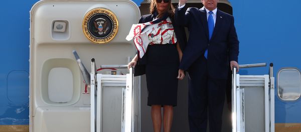 U.S. President Donald Trump and First Lady Melania Trump arrive aboard Air Force One for their state visit to Britain, at Stansted Airport near London, Britain, June 3, 2019 - Sputnik International