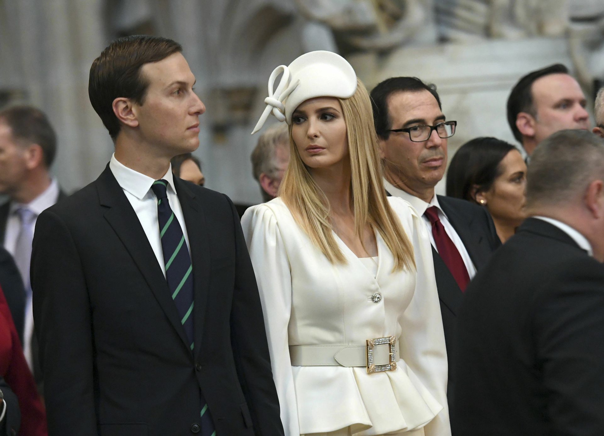 Ivanka Trump and Jared Kushner look on as U.S President Donald Trump places a wreath on the Grave of the Unknown Warrior during a tour of Westminster Abbey in central London, Monday, June 3, 2019. Trump is on a three-day state visit to Britain Ivanka Trump and Jared Kushner look on as U.S President Donald Trump places a wreath on the Grave of the Unknown Warrior during a tour of Westminster Abbey in central London, Monday, June 3, 2019. Trump is on a three-day state visit to Britain - Sputnik International, 1920, 06.10.2021