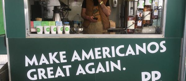 Here is Shannon they are handing out free ‘covfefe’ - Sputnik International