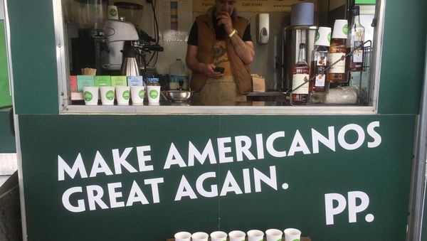 Here is Shannon they are handing out free ‘covfefe’ Here is Shannon they are handing out free ‘covfefe’ - Sputnik International