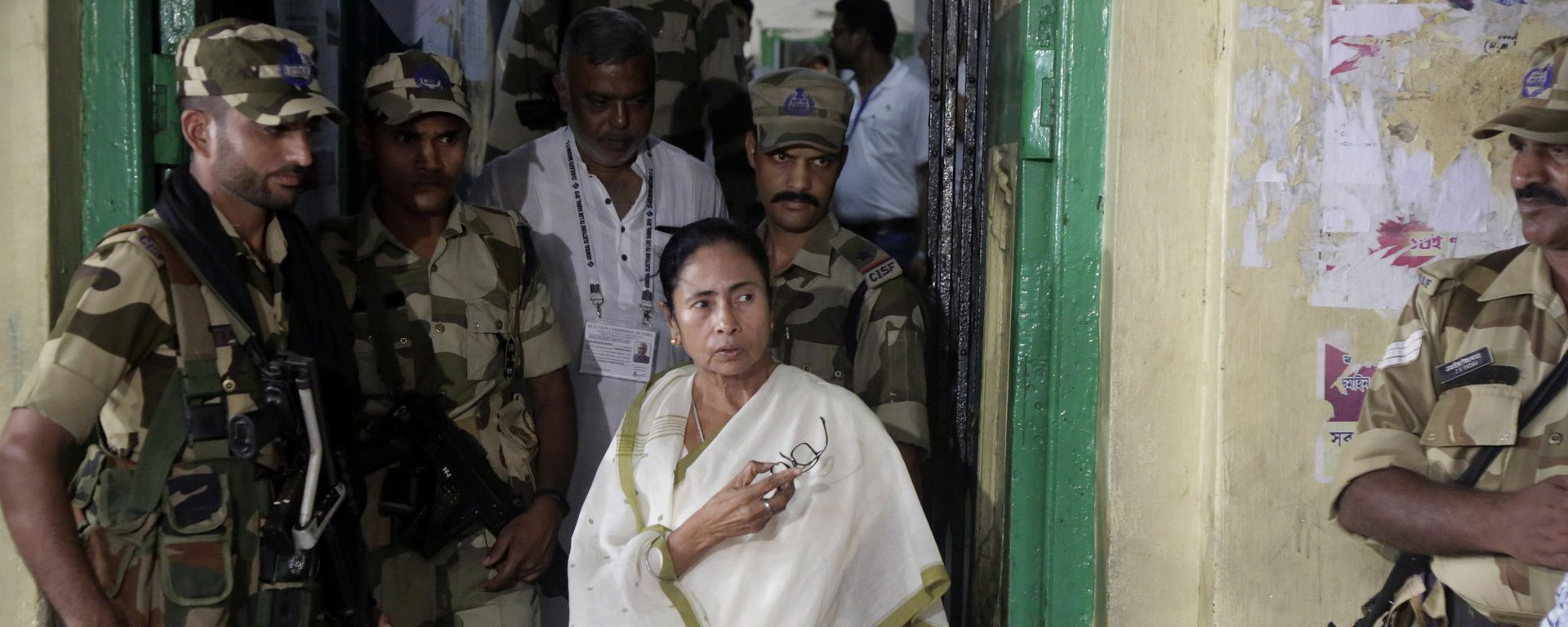 Trinamool Congress party leader and Chief Minister of West Bengal state Mamata Banerjee  - Sputnik International, 1920, 19.05.2021