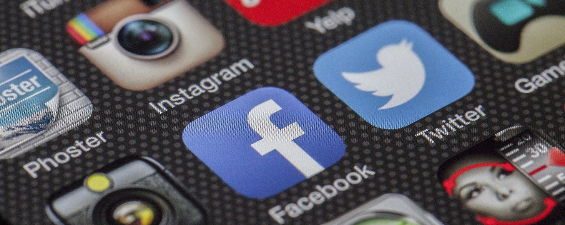 Twitter, Facebook  - Sputnik International, 1920, 22.06.2021