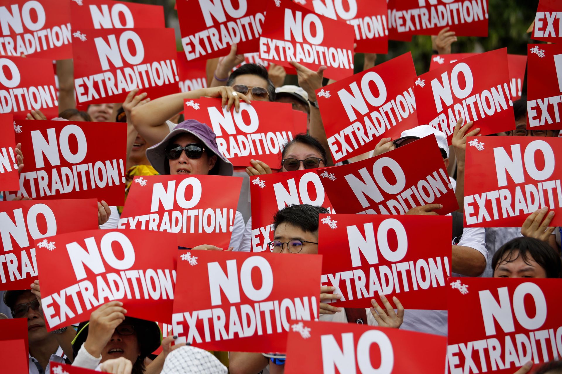 'Deeply Disturbing Step': Britain Criticises China for Charging Hong Kong Activists - Sputnik International, 1920, 01.03.2021