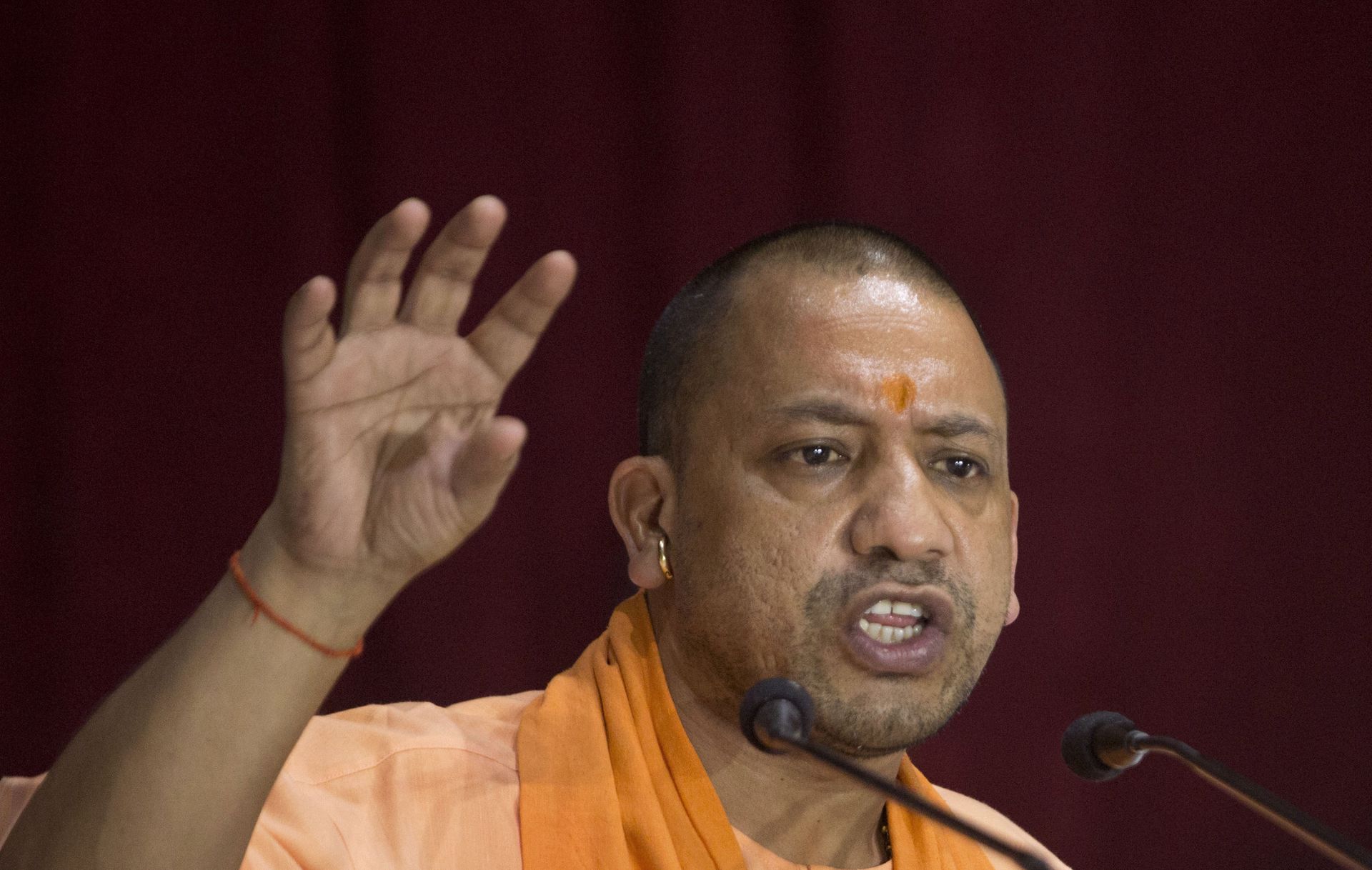 Race for India's Next PM: Why is Modi Cutting His Own Party Leader and Hindu Monk to Size? Race for India's Next PM: Why is Modi Cutting His Own Party Leader and Hindu Monk to Size? - Sputnik International, 1920, 28.05.2021