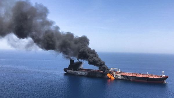An oil tanker is on fire in the sea of Oman, Thursday, June 13, 2019 An oil tanker is on fire in the sea of Oman, Thursday, June 13, 2019 - Sputnik International