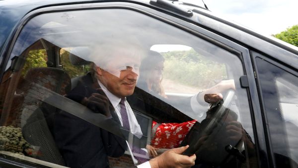 Boris Johnson and Carrie Symonds leave his home, following the results of the European Parliament elections, in Thame, Britain May 27, 2019 Boris Johnson and Carrie Symonds leave his home, following the results of the European Parliament elections, in Thame, Britain May 27, 2019 - Sputnik International