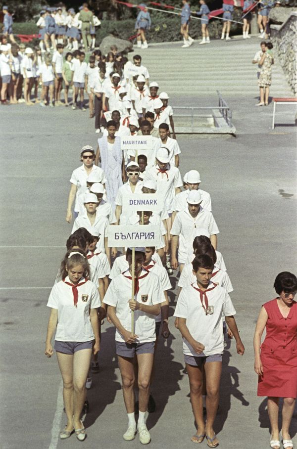 The third All-Union Young Pioneers meeting. Young Pioneers from foreign countries at the Lenin All-Union Young Pioneer Camp Artek. - Sputnik International