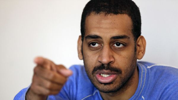 Alexanda Amon Kotey, allegedly among four British jihadis who made up a brutal Islamic State cell dubbed The Beatles, speaks during an interview with The Associated Press at a security center in Kobani, Syria, Friday, March 30, 2018 - Sputnik International