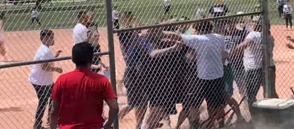 Colorado's Lakewood Police Department releases footage of weekend brawl at a youth baseball game in hopes of apprehending wanted individuals. Colorado's Lakewood Police Department releases footage of weekend brawl at a youth baseball game in hopes of apprehending wanted individuals. - Sputnik International