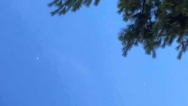 Mysterious Floating Objects Spotted In Kansas Sky - Sputnik International