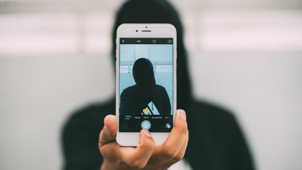 Hacker call - Sputnik International