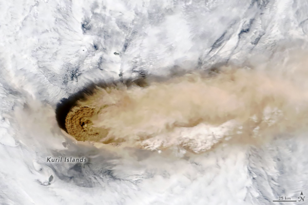 Astronauts Aboard ISS Capture ‘Spectacular’ Snaps of Raikoke’s Eruption (Photos) - Sputnik International