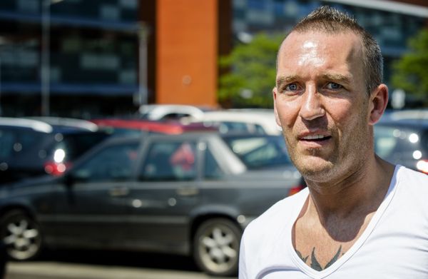 Wife of Terminally Ill Ex-Rangers Player Ricksen Says Ronaldo Helped Them With ‘Sweaty Jersey’ - Sputnik International