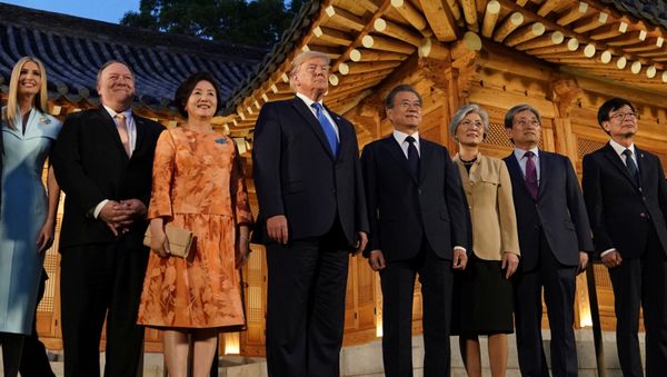South Korea's President Moon Jae-in, U.S. President Donald Trump and their delegations pose for a picture before a dinner at the Presidential Blue House in Seoul, South Korea, June 29, 2019. South Korea's President Moon Jae-in, U.S. President Donald Trump and their delegations pose for a picture before a dinner at the Presidential Blue House in Seoul, South Korea, June 29, 2019. - Sputnik International