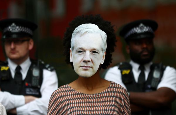 Analyst on Assange Extradition Case: MSM 'Disingenuous' When it Comes to Defending Freedom of Speech - Sputnik International