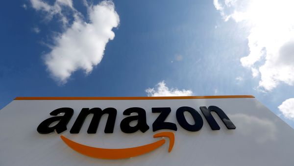 Amazon logo - Sputnik International