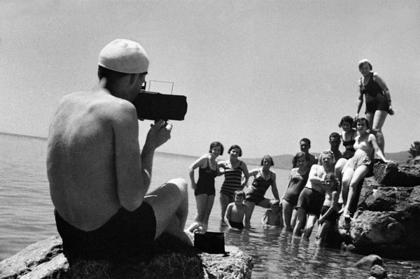 Ladies' Hats, Gymnastics on the Beach and Gagarin: A Look Back at Soviet Crimea Ladies' Hats, Gymnastics on the Beach and Gagarin: A Look Back at Soviet Crimea - Sputnik International