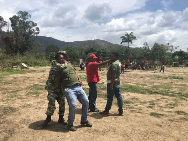 How Venezuelans Train to Repel Possible Military Aggression (Videos, Photos) How Venezuelans Train to Repel Possible Military Aggression (Videos, Photos) - Sputnik International