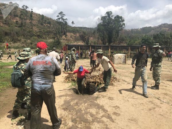 How Venezuelans Train to Repel Possible Military Aggression (Videos, Photos) How Venezuelans Train to Repel Possible Military Aggression (Videos, Photos) - Sputnik International
