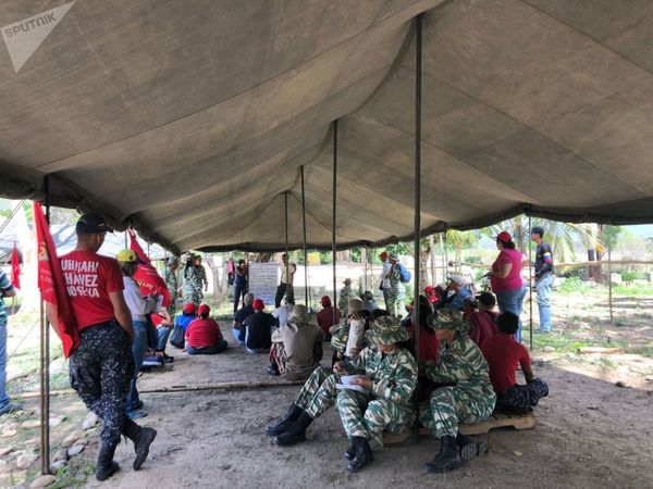 How Venezuelans Train to Repel Possible Military Aggression (Videos, Photos) How Venezuelans Train to Repel Possible Military Aggression (Videos, Photos) - Sputnik International