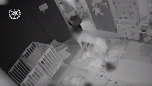 Graphic Footage Shows Caretaker Abusing Children at Israeli Daycare  - Sputnik International