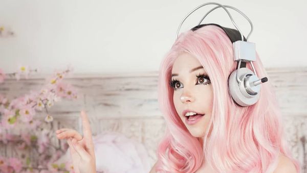 Belle Delphine - Sputnik International