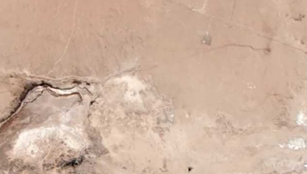 California earthquake causes fissure - Sputnik International