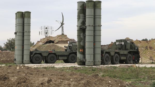  Russian S-400 long-range air defense missile systems  - Sputnik International