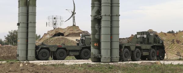 Russian S-400 long-range air defense missile systems Russian S-400 long-range air defense missile systems - Sputnik International