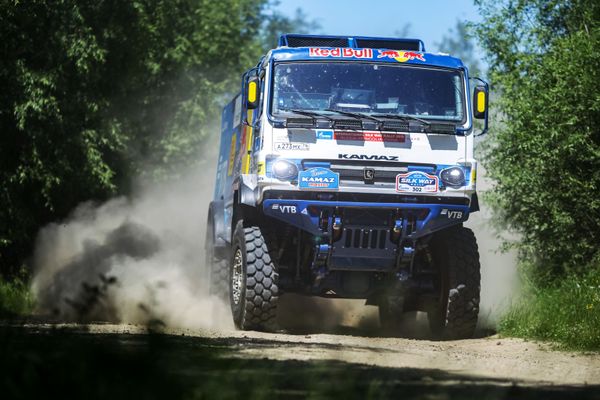 A truck piloted by a participant of the Silk Way Rally during its leg in Russia's Irkutsk region.  - Sputnik International