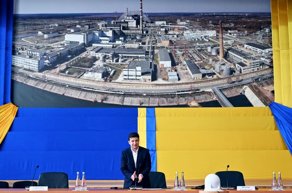 New Protective Sarcophagus for Chernobyl Power Plant's 4 Reactor New Protective Sarcophagus for Chernobyl Power Plant's 4 Reactor - Sputnik International