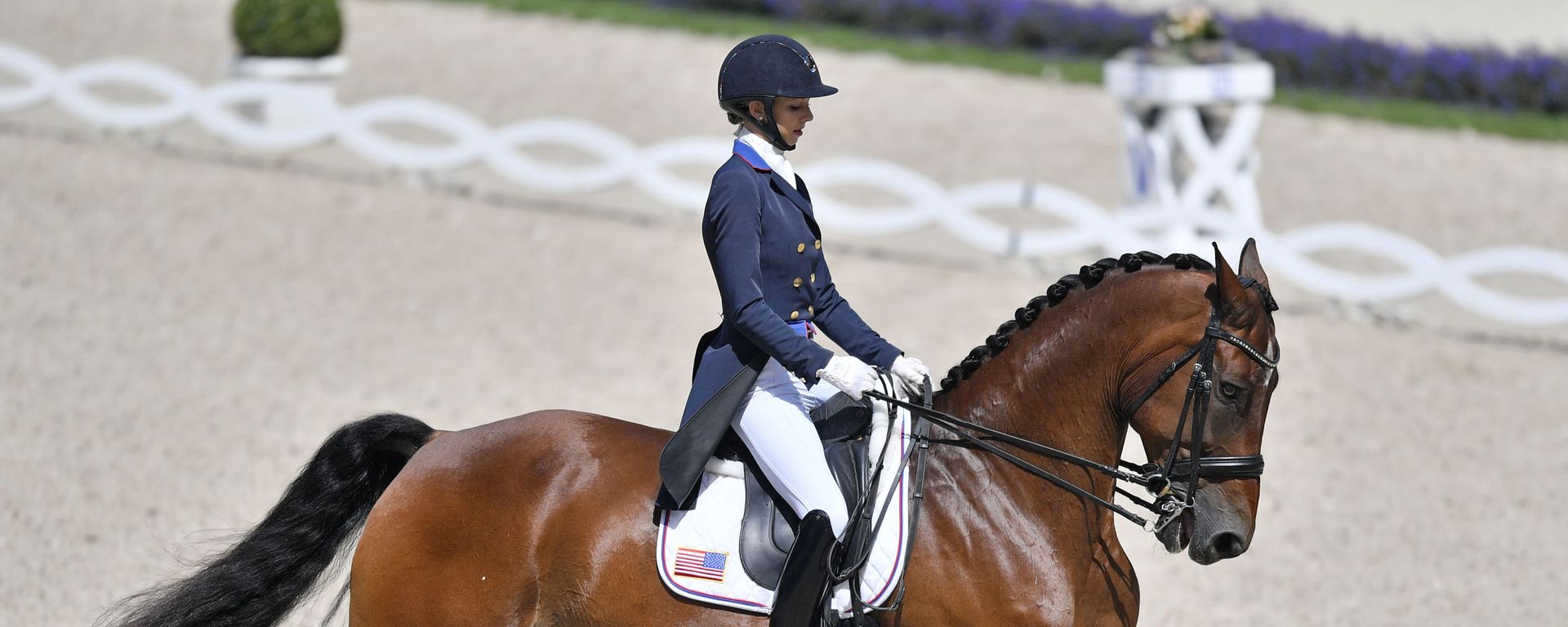 Laura Graves of the USA performs on Verdades at the Grand Prix Freestyle Dressage CDIO at the CHIO Equestrian Festival in Aachen, Germany, Sunday, July 23, 2017 Laura Graves of the USA performs on Verdades at the Grand Prix Freestyle Dressage CDIO at the CHIO Equestrian Festival in Aachen, Germany, Sunday, July 23, 2017 - Sputnik International, 1920, 24.08.2019