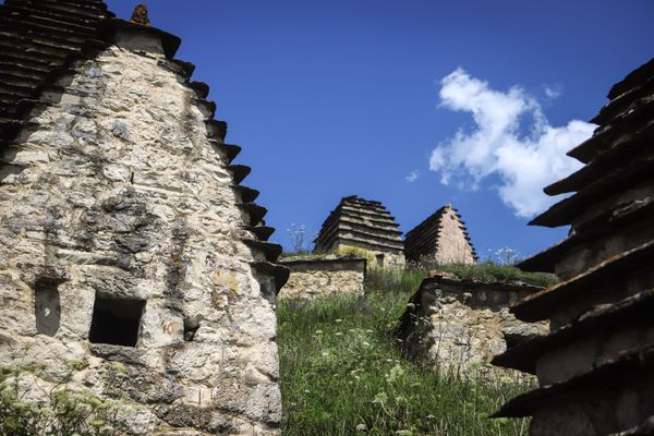 Necropolis on the territory of the ‘City of the Dead’ in Russia’s republic of North Ossetia Necropolis on the territory of the ‘City of the Dead’ in Russia’s republic of North Ossetia - Sputnik International