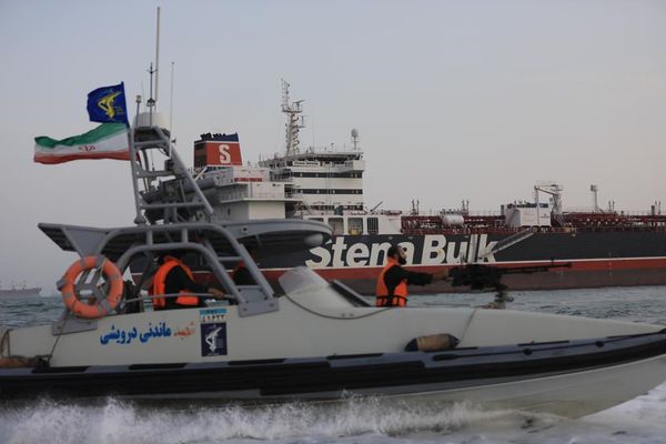 Persian Gulf Security Should Be Ensured Exclusively by Regional Countries - Tehran - Sputnik International