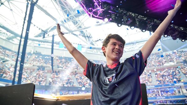 American teenager Kyle Giersdorf, 16, won $3 million on Sunday in New York  in Fortnite Tournament - Sputnik International