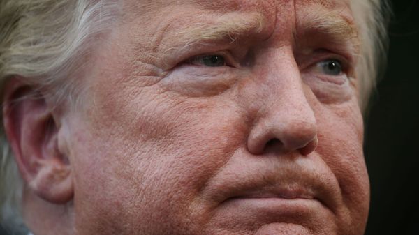 US President Donald Trump talks to reporters as he departs for travel to Greenville, North Carolina US President Donald Trump talks to reporters as he departs for travel to Greenville, North Carolina - Sputnik International
