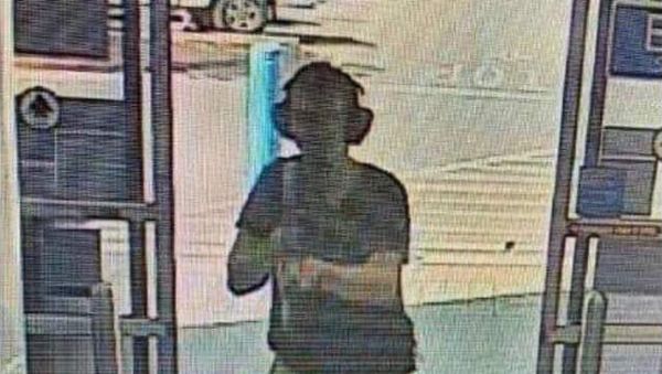 A reported 20 people were shot dead and 26 injured in a gun shooting massacre inside a Walmart in the Cielo Vista Mall in El Paso, Texas - Sputnik International