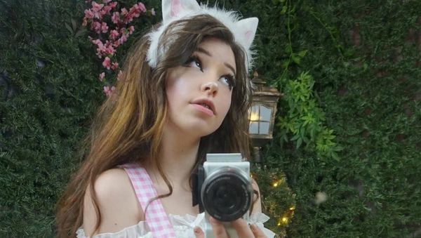 Belle Delphine - Sputnik International