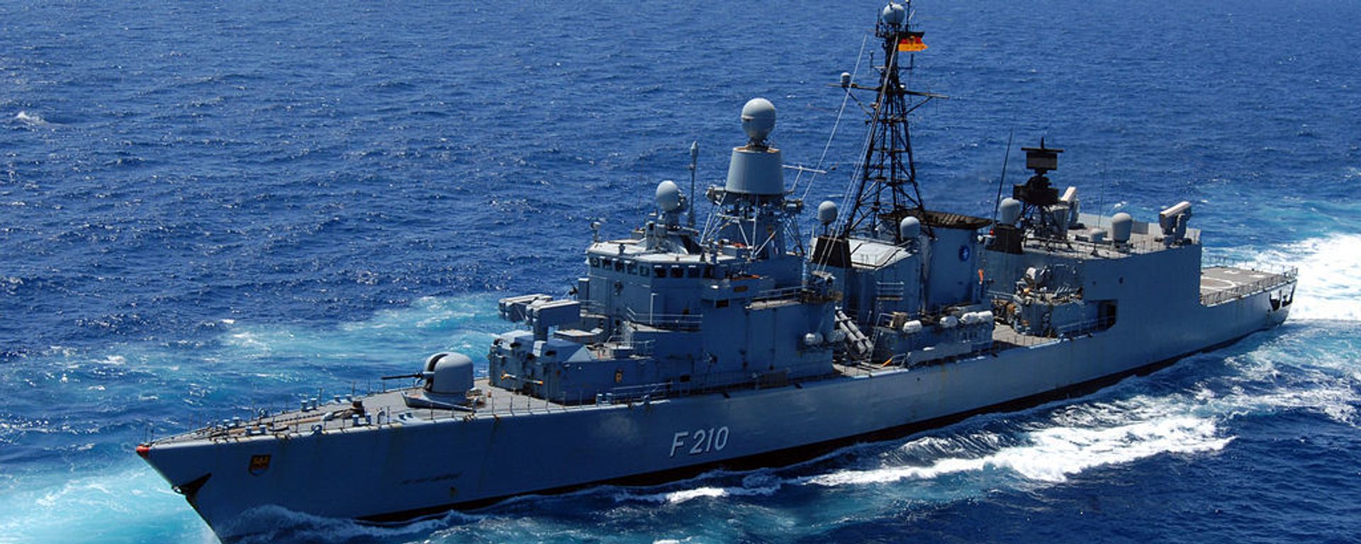 German Navy frigate Emden (F 210) - Sputnik International, 1920, 08.02.2024