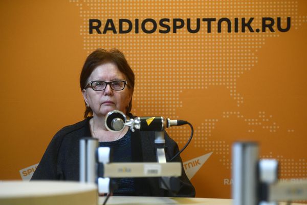 Stenin's Mother: 'When Andrei Left for Ukraine, I Had the Thought That I Could Lose My Child' - Sputnik International