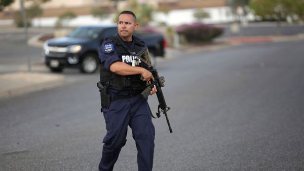A police officer is seen after a mass shooting at a Walmart in El Paso, Texas, U.S. August 3, 2019. A police officer is seen after a mass shooting at a Walmart in El Paso, Texas, U.S. August 3, 2019. - Sputnik International