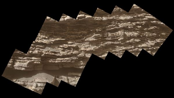NASA Rover Uncovers New Finds After Spending 7 Years on Red Planet (Video, Photo) - Sputnik International