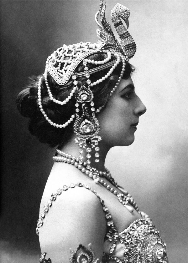 Dancer Mata Hari, 1910 Dancer Mata Hari, 1910 - Sputnik International