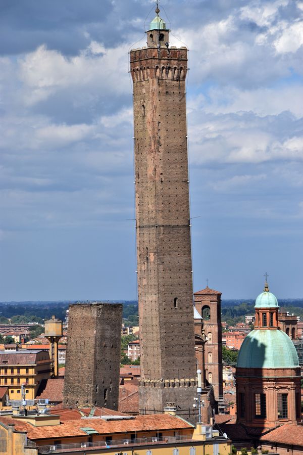 Get Your Lean On: Famous Towers Across the Globe - Sputnik International
