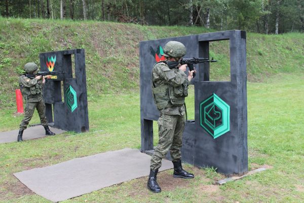 Tank Biathlon's Stars: Women at International Army Games 2019 Tank Biathlon's Stars: Women at International Army Games 2019 - Sputnik International