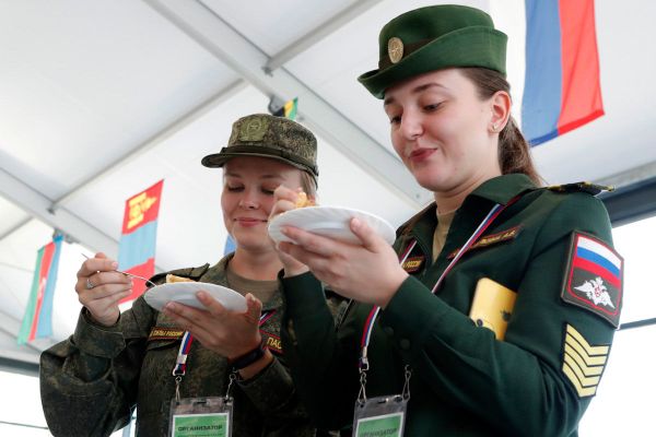 Tank Biathlon's Stars: Women at International Army Games 2019 Tank Biathlon's Stars: Women at International Army Games 2019 - Sputnik International