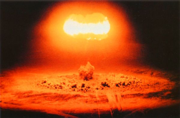 Did the Soviets Really Want to Nuke the Moon to One-up the USA During the Cold War? Did the Soviets Really Want to Nuke the Moon to One-up the USA During the Cold War? - Sputnik International