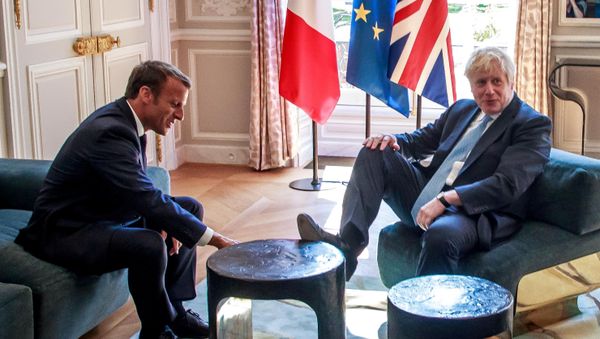 French President Emmanuel Macron and British Prime Minister Boris Johnson speak during a meeting at the Elysee Palace in Paris, France, August 22, 2019. - Sputnik International