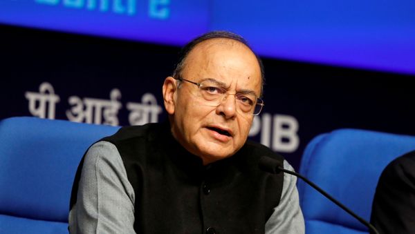 FILE PHOTO: Indian Finance Minister Arun Jaitley speaks at a news conference in New Delhi, India, 24 January 2018.  - Sputnik International