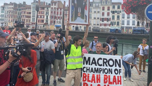 People are rallying on Sunday against the G7 summit in Biarritz, France. - Sputnik International